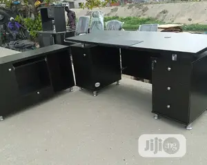 Photo - Executive Office Table