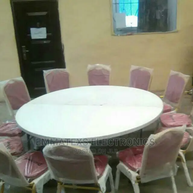Banquet Hall Round Table in Shomolu Furniture, Okechukwu Emmanuel