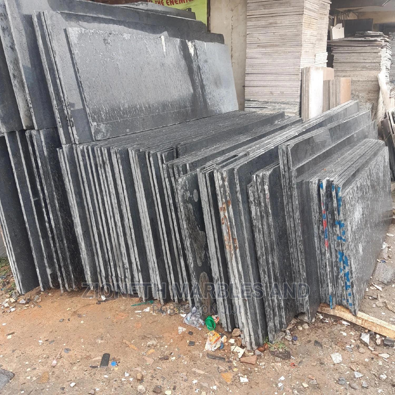 Quality Black Galazy Marble/Granite Slab in Orile Building Materials