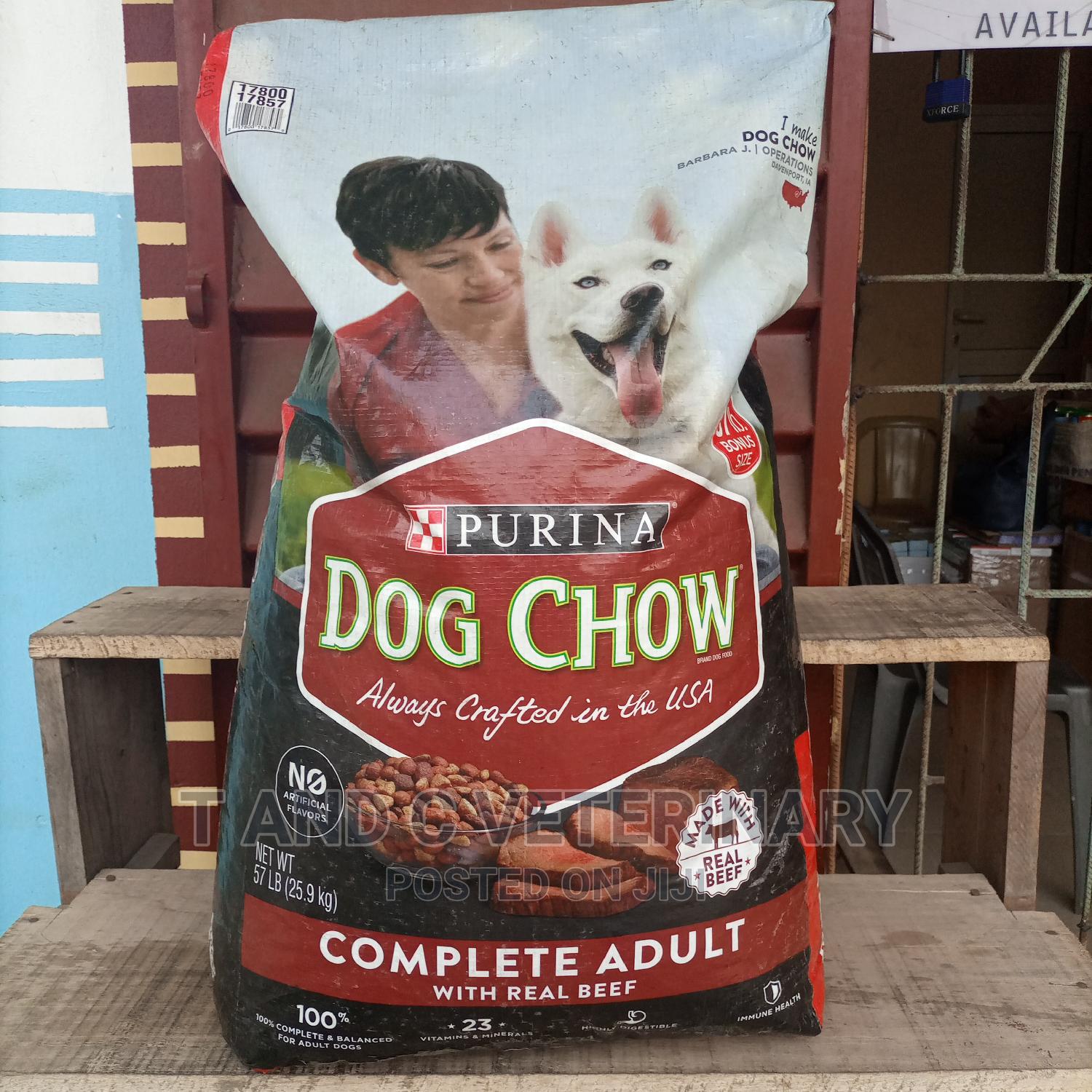 purina dog chow complete adult with real beef