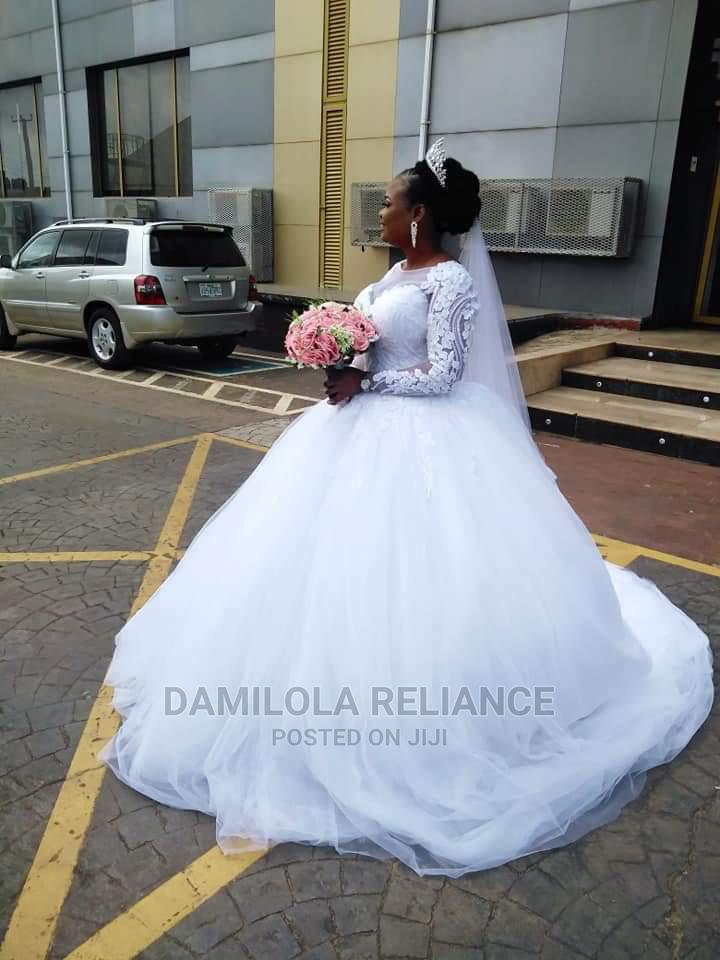 wedding gown accessories