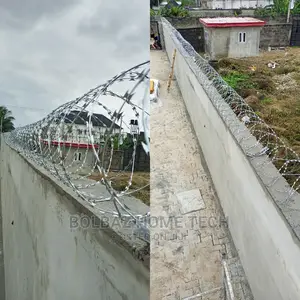 Photo - Razor Barb-Wire; Maximum Security for House and Schools