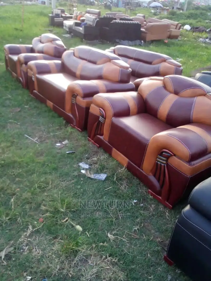 Complete Living Room Leather Sofa Set in Lagos Island (Eko) Furniture