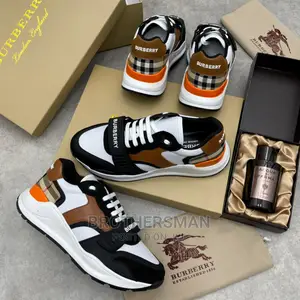 Photo - Burberry Sneakers