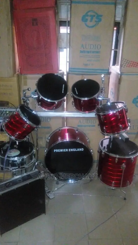 7 Piece Premier Drum Set in Lagos State Musical Instruments & Gear