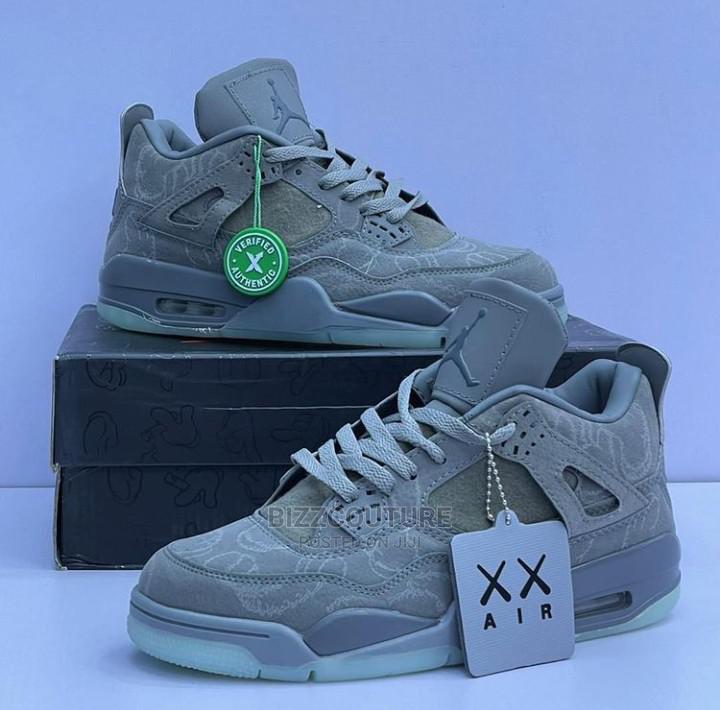 kaws sneakers