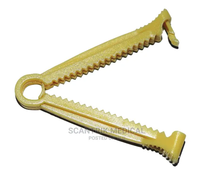 Surgical Sterile Umbilical Cord Clamp in Etche Medical Supplies