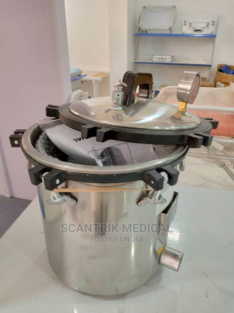 High Pressure Steam Sterilizer Autoclave Good Price in Gudu Medical