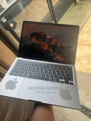 Photo - Laptop Apple MacBook Pro M1 8GB Intel Core I5 SSD 250GB