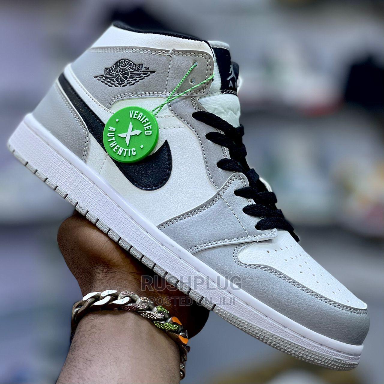air jordan 1 mid gs light smoke grey