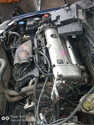 Photo - Complete Engine Peugeot 406 E10