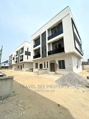 Photo - Furnished 4bdrm Duplex in Agungi Inside Mini for Sale