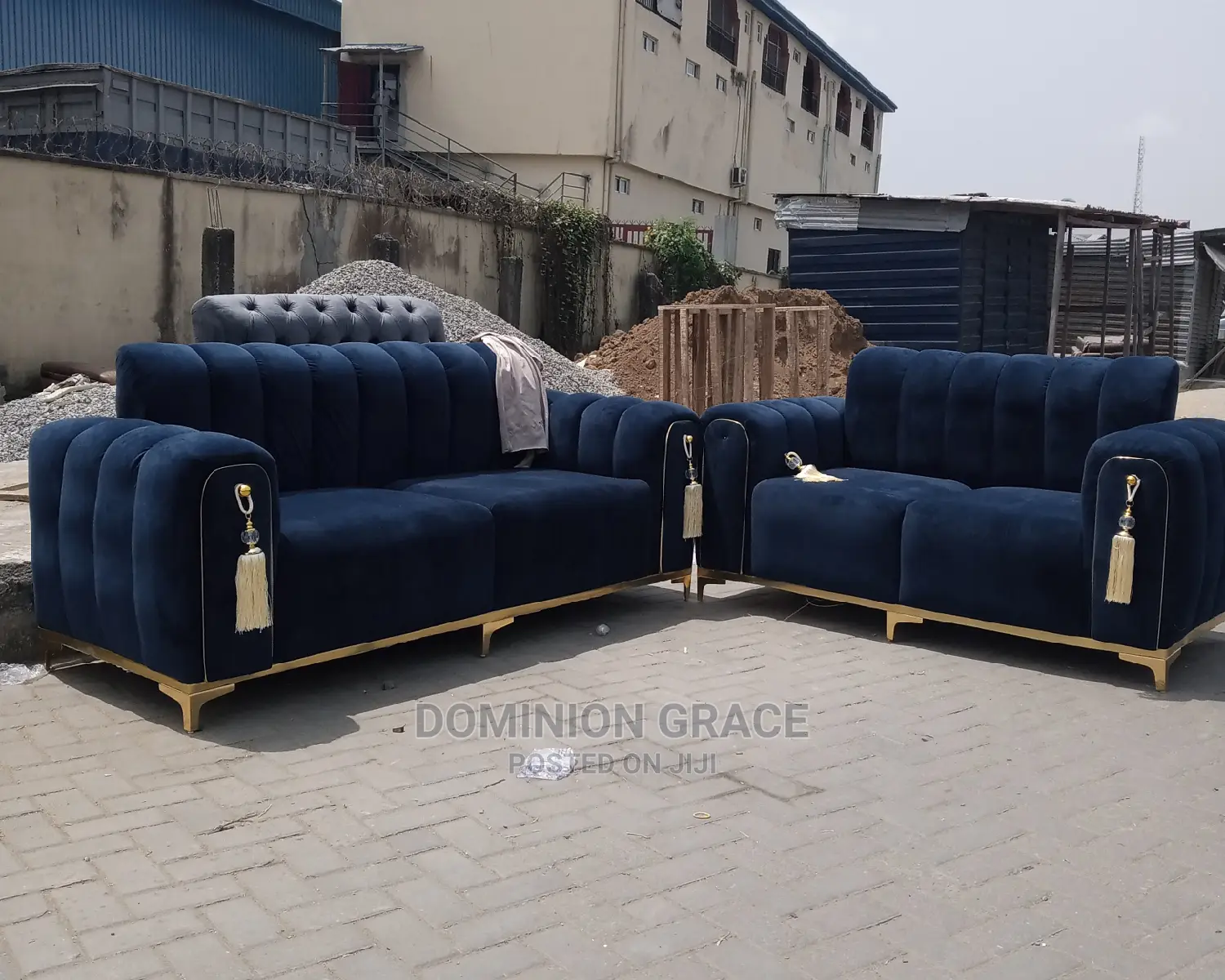 Modern 5 Seater Living Room Royal Chairs in Lekki Furniture, Dominion