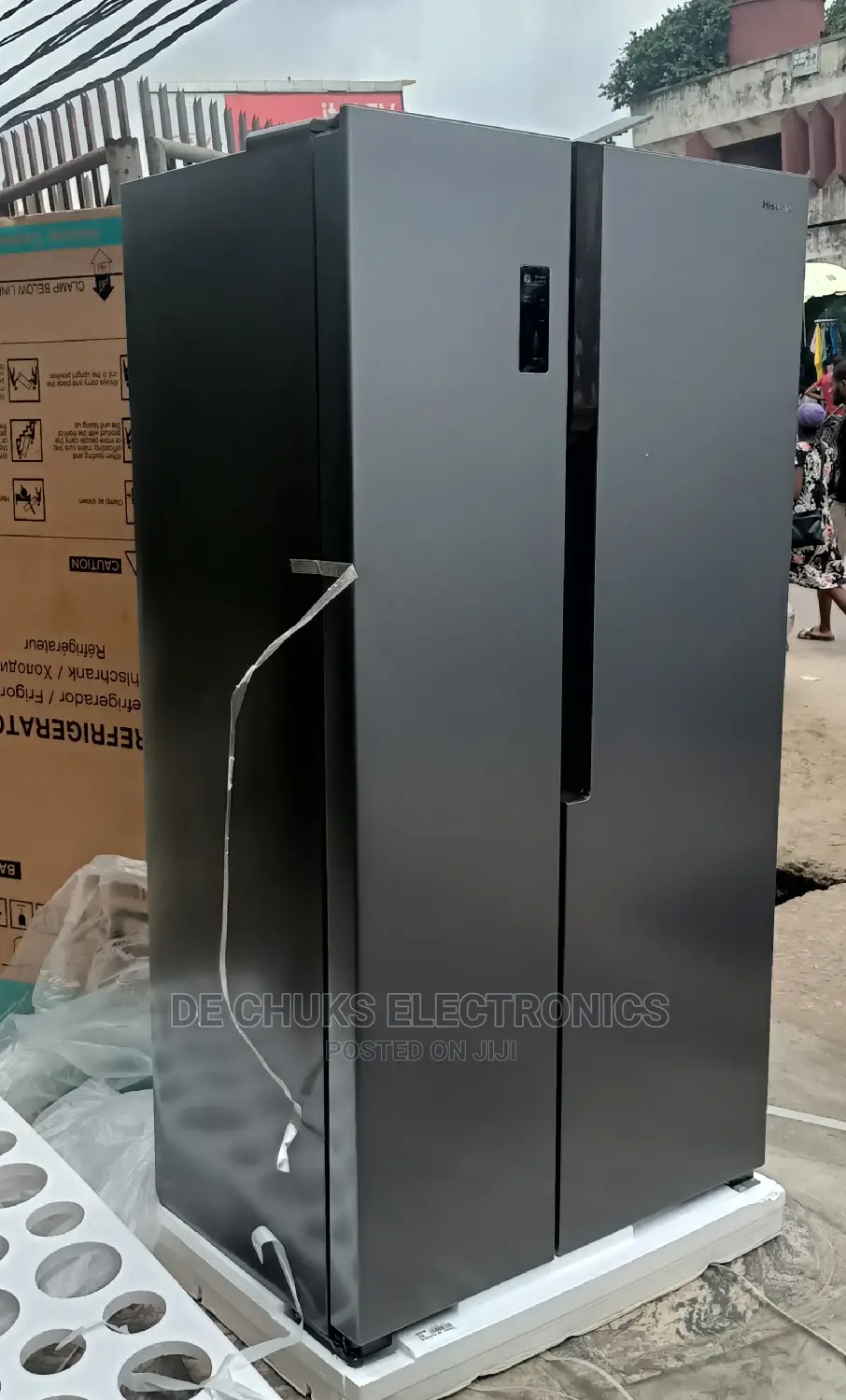 Hisense Side by Side Refrigerator (516 Liters)Silver Color in Lekki