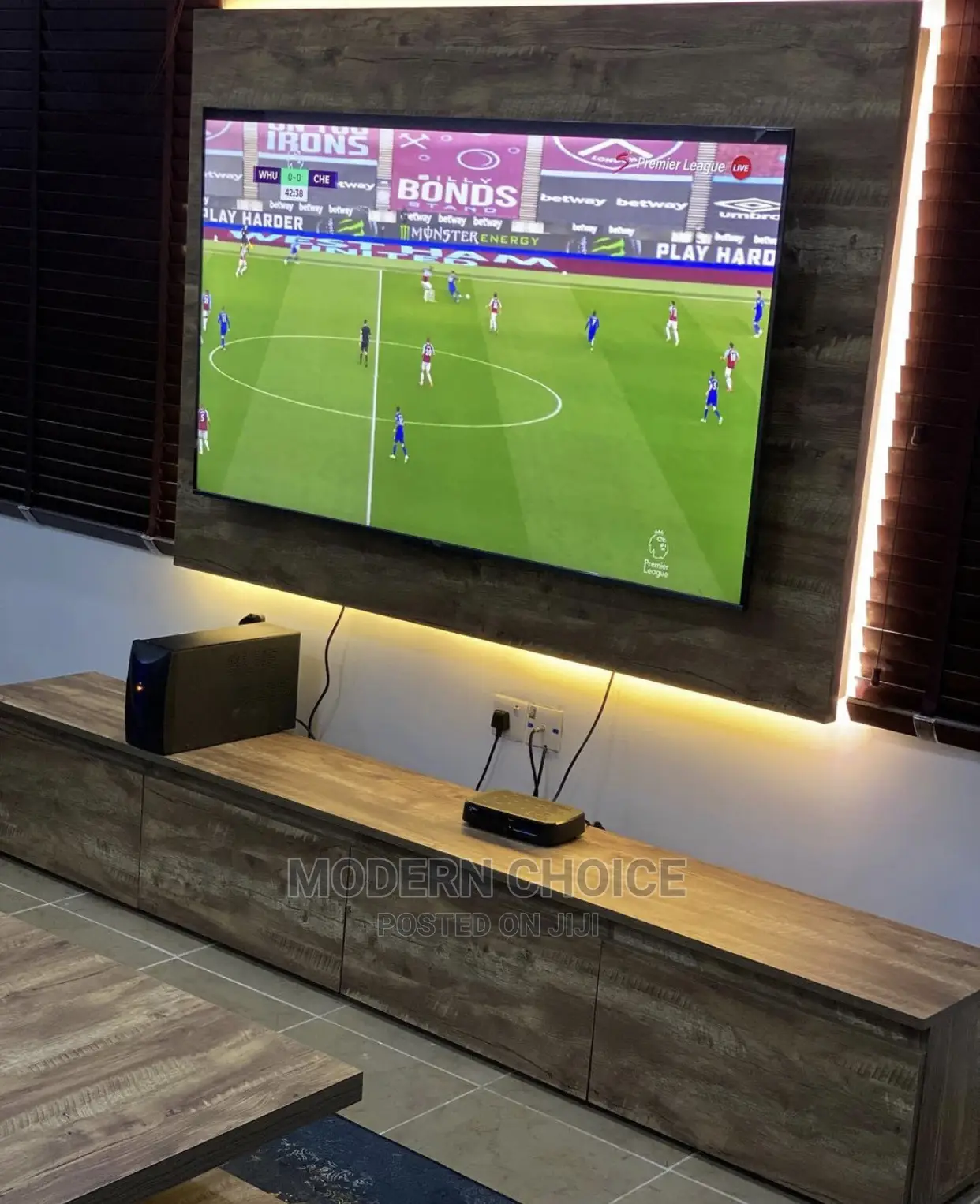 8ft Tv Console With Wall Panel in Enugu Furniture, Gideon Onovo Jiji.ng