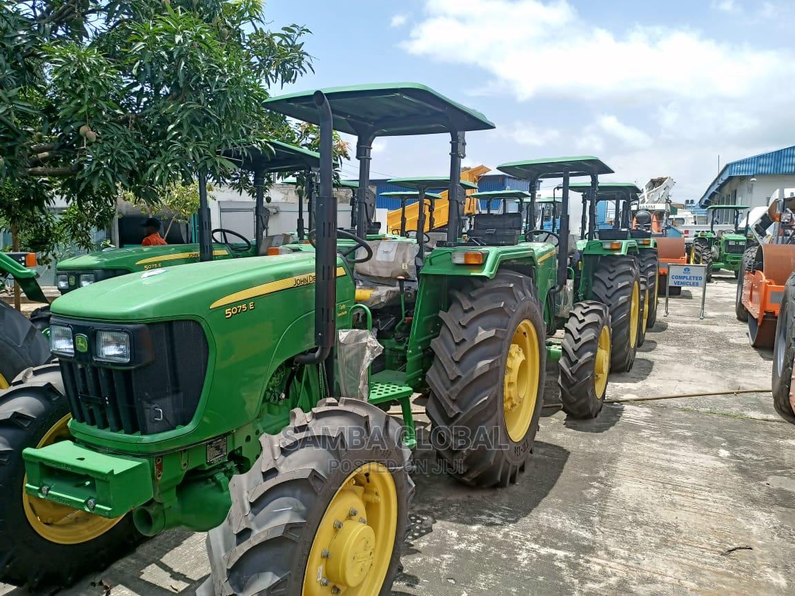 75hp, 4wd John Deere Tractors in AmuwoOdofin Farm Machinery