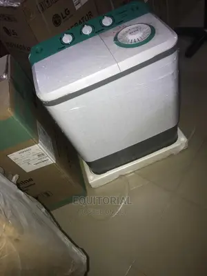Photo - Hisense 5kg Washing Machine