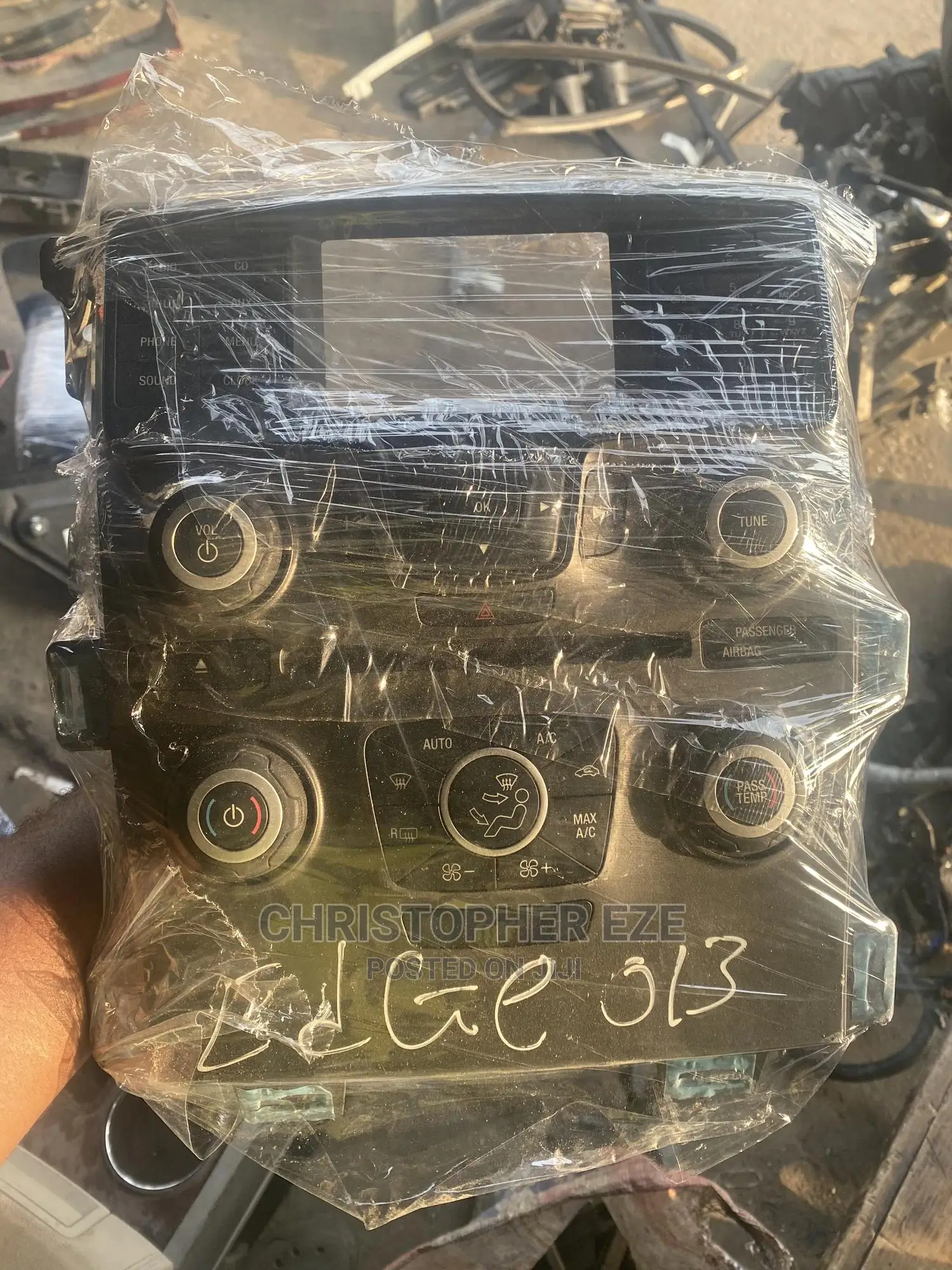 Ford Edge Dashboard Face 2011 2012 2013 2014 in Surulere Vehicle